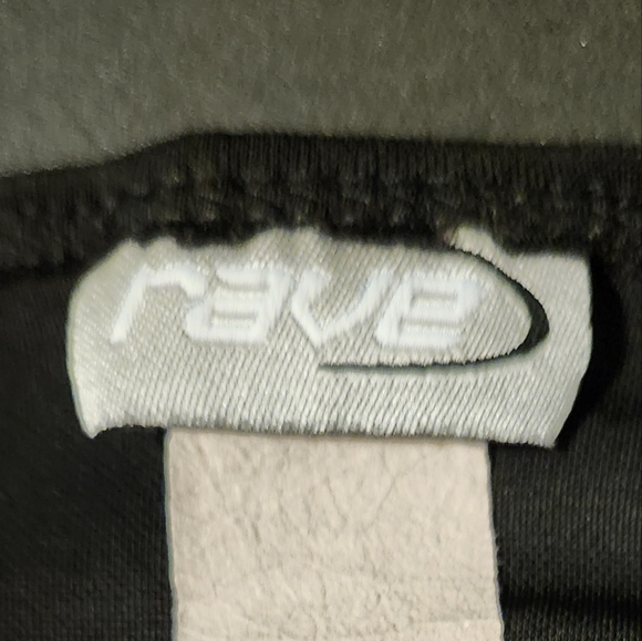 Rave Cold Shoulder Blouse - Picture 5 of 5